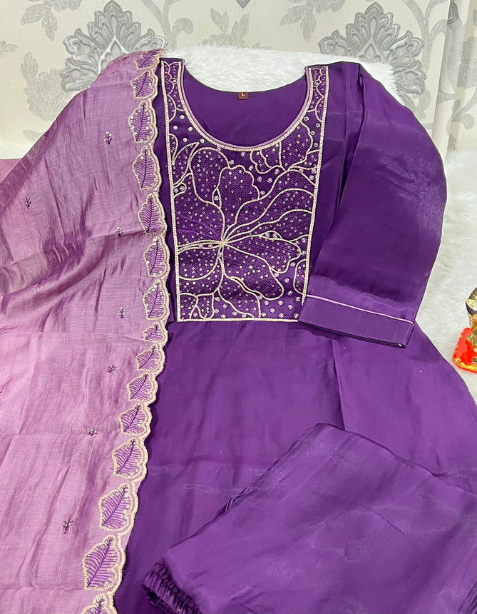 HR Roman Silk Digital Printed Pakistani Kurti With Bottom Dupatta
Wholesale Online
